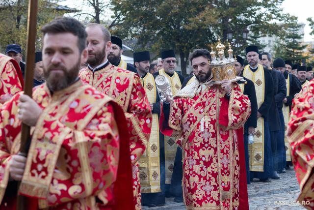 Priveghere în cinstea Sfântului Dimitrie, Izvorâtorul de Mir, la Catedrala Patriarhală (2025) / Foto: Raluca-Emanuela Ene – basilica.ro Priveghere în cinstea Sfântului Dimitrie, Izvorâtorul de Mir, la Catedrala Patriarhală (2025)