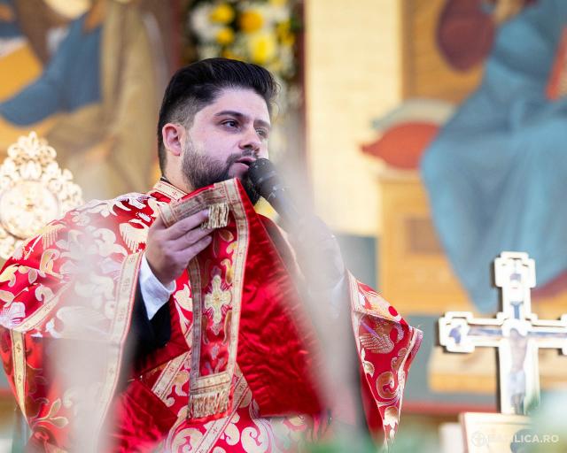 Priveghere în cinstea Sfântului Dimitrie, Izvorâtorul de Mir, la Catedrala Patriarhală (2025) / Foto: Raluca-Emanuela Ene – basilica.ro Priveghere în cinstea Sfântului Dimitrie, Izvorâtorul de Mir, la Catedrala Patriarhală (2025)