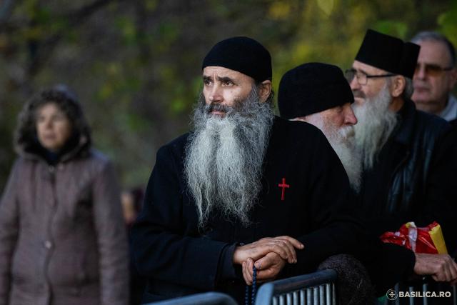 Priveghere în cinstea Sfântului Dimitrie, Izvorâtorul de Mir, la Catedrala Patriarhală (2025) / Foto: Raluca-Emanuela Ene – basilica.ro Priveghere în cinstea Sfântului Dimitrie, Izvorâtorul de Mir, la Catedrala Patriarhală (2025)