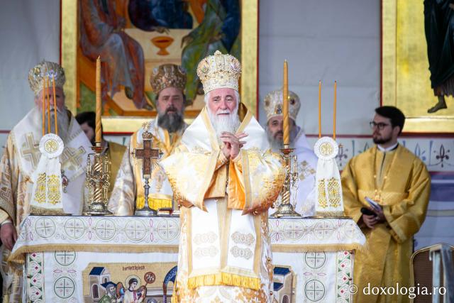 Bucuria credinței la Iași – Sfânta Liturghie în cinstea Sfintei Parascheva și a Sfântului Grigorie Palama, 2025 / Foto: Pr. Silviu Cluci Bucuria credinței la Iași – Sfânta Liturghie în cinstea Sfintei Parascheva și a Sfântului Grigorie Palama, 2025
