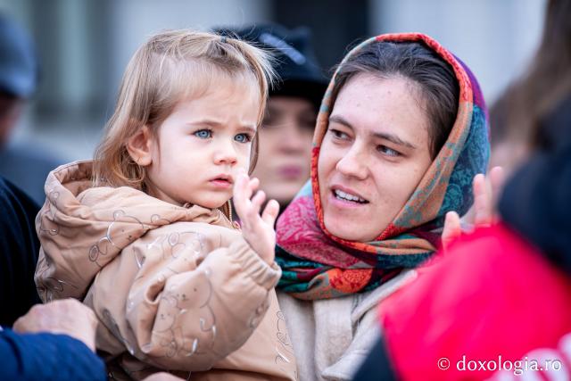 Bucuria credinței la Iași – Sfânta Liturghie în cinstea Sfintei Parascheva și a Sfântului Grigorie Palama, 2025 / Foto: Oana Nechifor Bucuria credinței la Iași – Sfânta Liturghie în cinstea Sfintei Parascheva și a Sfântului Grigorie Palama, 2025