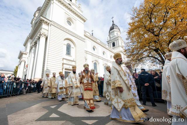 Bucuria credinței la Iași – Sfânta Liturghie în cinstea Sfintei Parascheva și a Sfântului Grigorie Palama, 2025 / Foto: Oana Nechifor Bucuria credinței la Iași – Sfânta Liturghie în cinstea Sfintei Parascheva și a Sfântului Grigorie Palama, 2025