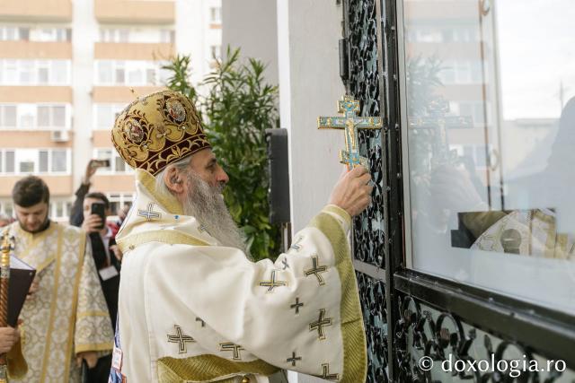 Sfințirea Bisericii „Sfânta Vineri și Sfântul Ierarh Alexandru” din Iași