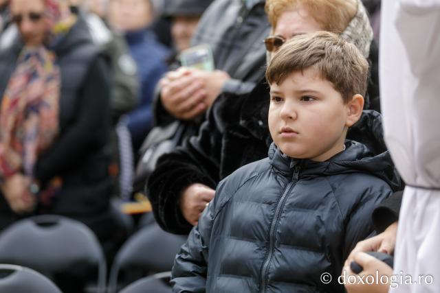 Sfințirea Bisericii „Sfânta Vineri și Sfântul Ierarh Alexandru” din Iași