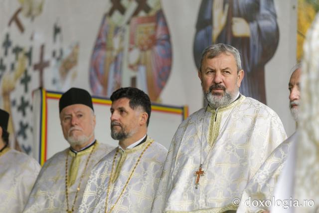 Sfințirea Bisericii „Sfânta Vineri și Sfântul Ierarh Alexandru” din Iași