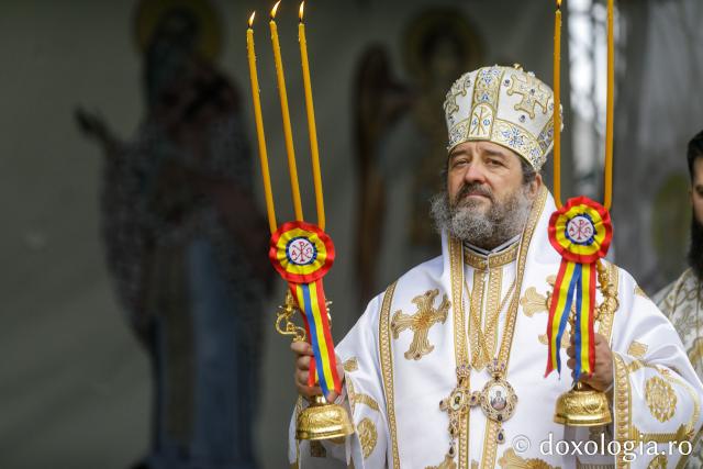 Sfințirea Bisericii „Sfânta Vineri și Sfântul Ierarh Alexandru” din Iași