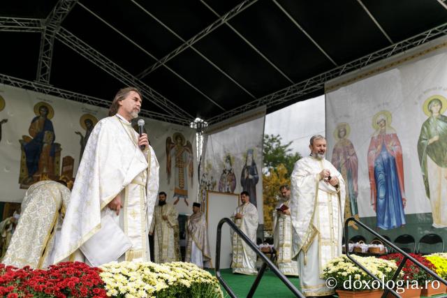 Sfințirea Bisericii „Sfânta Vineri și Sfântul Ierarh Alexandru” din Iași
