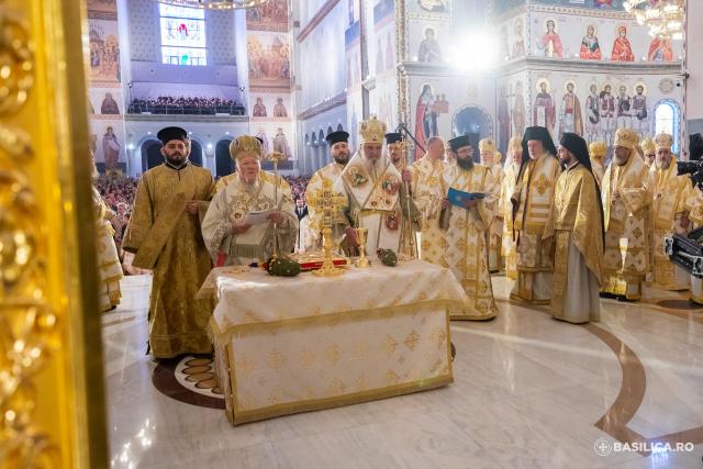 Sfințirea picturii Catedralei Naționale