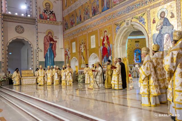 Sfințirea picturii Catedralei Naționale