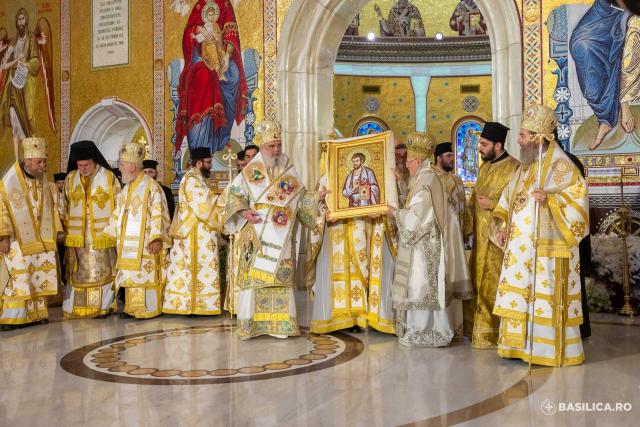 Sfințirea picturii Catedralei Naționale