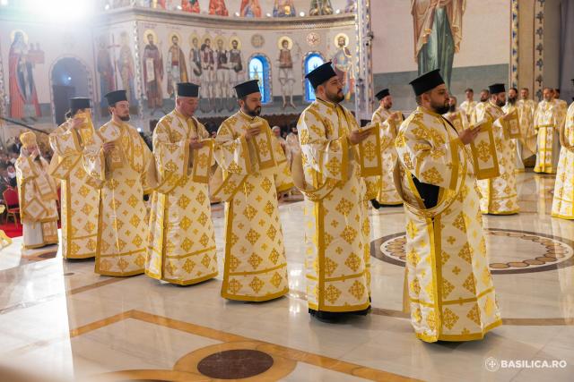 Sfințirea picturii Catedralei Naționale