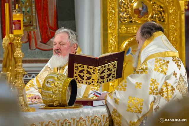 Sfințirea picturii Catedralei Naționale