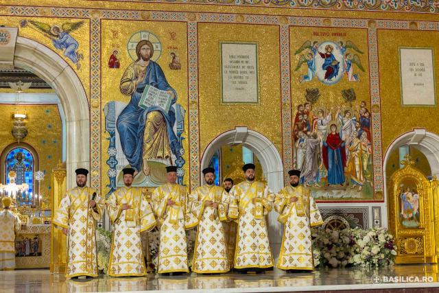 Sfințirea picturii Catedralei Naționale