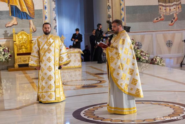 Sfințirea picturii Catedralei Naționale