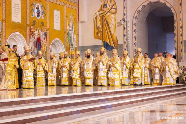 Sfințirea picturii Catedralei Naționale