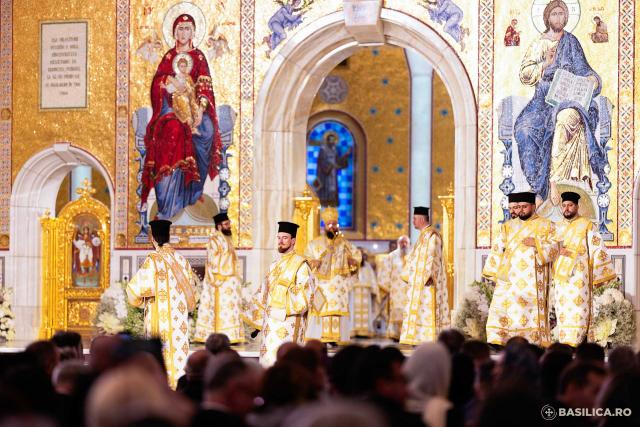 Sfințirea picturii Catedralei Naționale