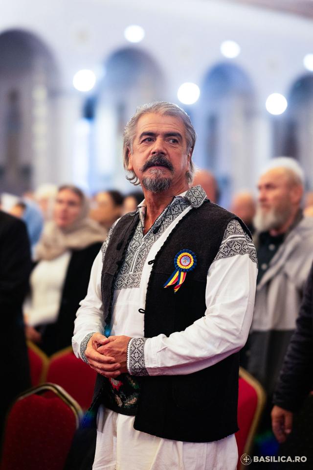 Sfințirea picturii Catedralei Naționale