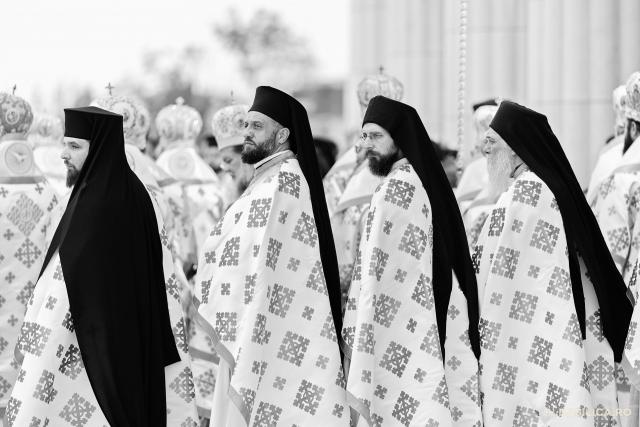 Sfințirea picturii Catedralei Naționale