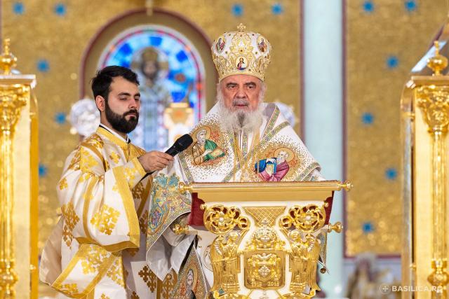 Sfințirea picturii Catedralei Naționale