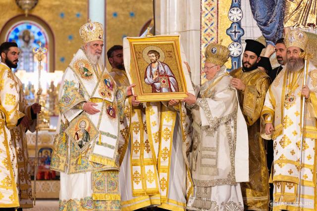 Sfințirea picturii Catedralei Naționale