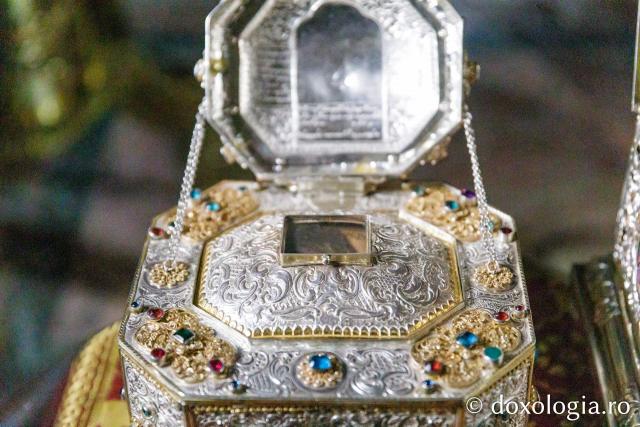 Cinstitul cap al Sfântului Ioan Gură de Aur