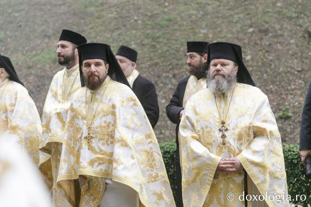 Sfânta Liturghie de la Proclamarea Canonizării Sfântului Cuvios Mărturisitor Arsenie de la Prislop