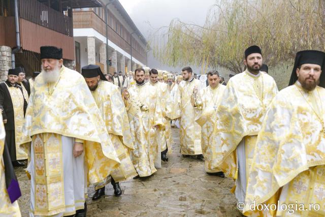Sfânta Liturghie de la Proclamarea Canonizării Sfântului Cuvios Mărturisitor Arsenie de la Prislop