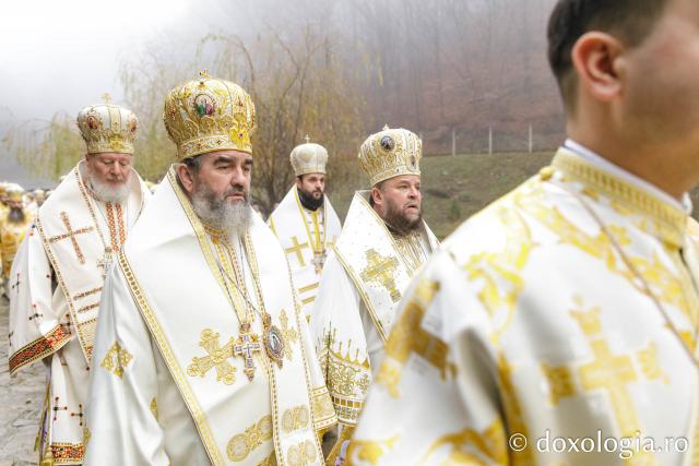 Sfânta Liturghie de la Proclamarea Canonizării Sfântului Cuvios Mărturisitor Arsenie de la Prislop