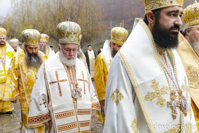 Sfânta Liturghie de la Proclamarea Canonizării Sfântului Cuvios Mărturisitor Arsenie de la Prislop