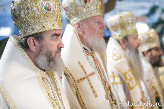 Sfânta Liturghie de la Proclamarea Canonizării Sfântului Cuvios Mărturisitor Arsenie de la Prislop