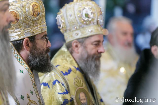 Sfânta Liturghie de la Proclamarea Canonizării Sfântului Cuvios Mărturisitor Arsenie de la Prislop