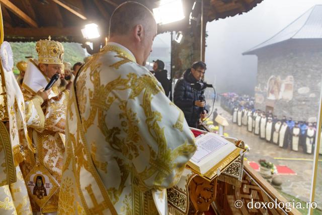 Sfânta Liturghie de la Proclamarea Canonizării Sfântului Cuvios Mărturisitor Arsenie de la Prislop
