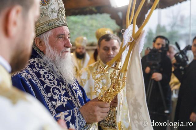 Sfânta Liturghie de la Proclamarea Canonizării Sfântului Cuvios Mărturisitor Arsenie de la Prislop
