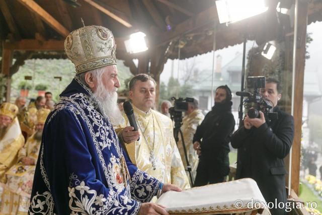 Sfânta Liturghie de la Proclamarea Canonizării Sfântului Cuvios Mărturisitor Arsenie de la Prislop