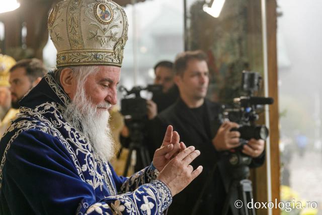 Sfânta Liturghie de la Proclamarea Canonizării Sfântului Cuvios Mărturisitor Arsenie de la Prislop
