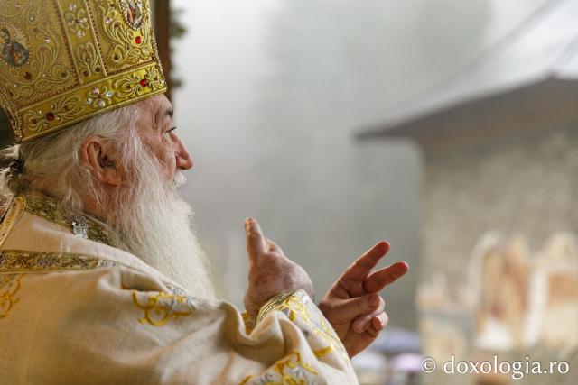 Sfânta Liturghie de la Proclamarea Canonizării Sfântului Cuvios Mărturisitor Arsenie de la Prislop