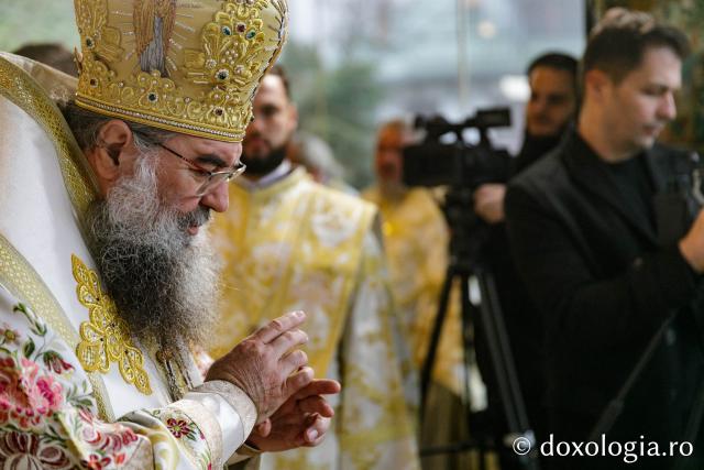 Sfânta Liturghie de la Proclamarea Canonizării Sfântului Cuvios Mărturisitor Arsenie de la Prislop