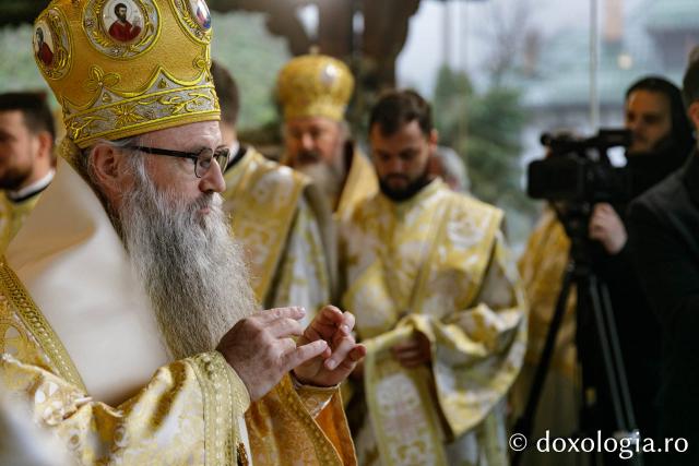 Sfânta Liturghie de la Proclamarea Canonizării Sfântului Cuvios Mărturisitor Arsenie de la Prislop