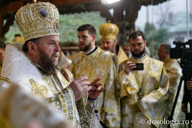 Sfânta Liturghie de la Proclamarea Canonizării Sfântului Cuvios Mărturisitor Arsenie de la Prislop