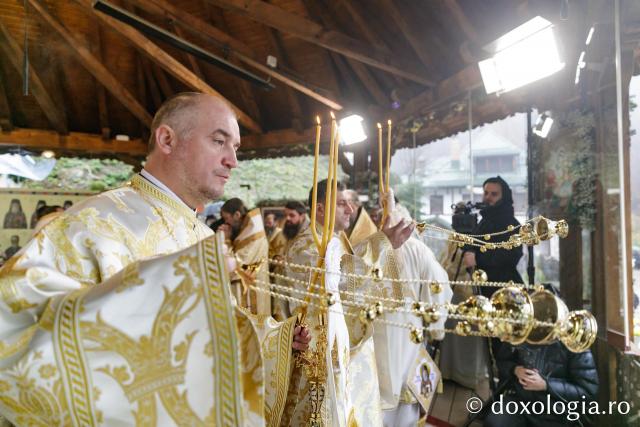 Sfânta Liturghie de la Proclamarea Canonizării Sfântului Cuvios Mărturisitor Arsenie de la Prislop