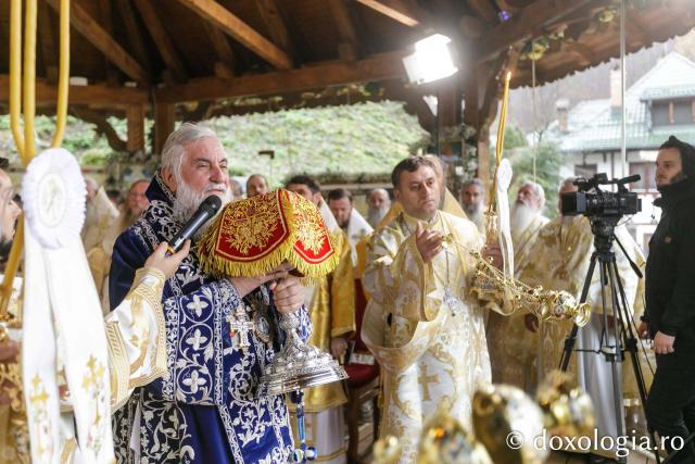 Sfânta Liturghie de la Proclamarea Canonizării Sfântului Cuvios Mărturisitor Arsenie de la Prislop