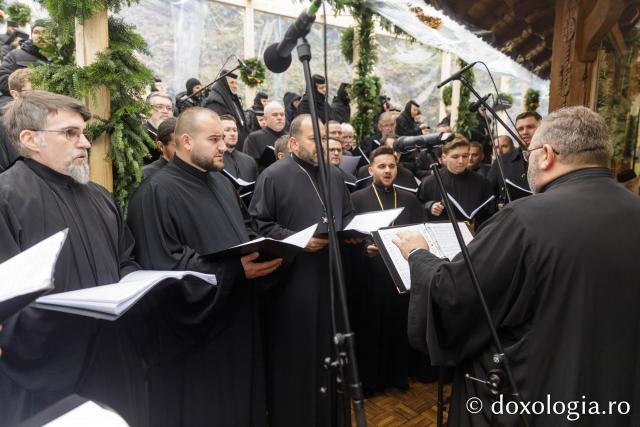 Sfânta Liturghie de la Proclamarea Canonizării Sfântului Cuvios Mărturisitor Arsenie de la Prislop