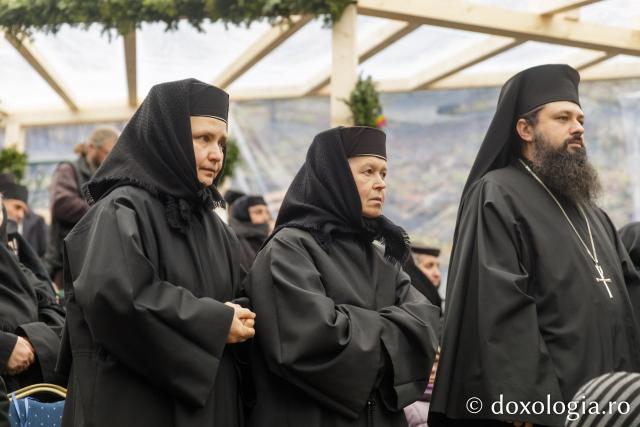 Sfânta Liturghie de la Proclamarea Canonizării Sfântului Cuvios Mărturisitor Arsenie de la Prislop