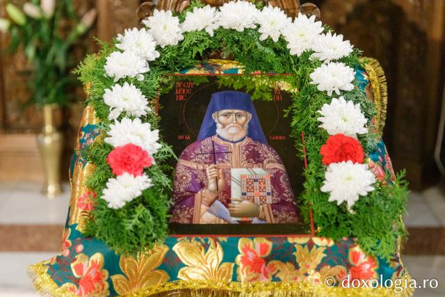 Sfânta Liturghie de la Proclamarea Canonizării Sfântului Cuvios Mucenic Visarion de la LainiciSfânta Liturghie de la Proclamarea Canonizării Sfântului Cuvios Mucenic Visarion de la Lainici