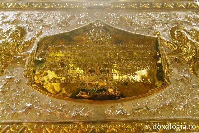 Moaștele Sfântului Cuvios Mucenic Visarion de la Lainici