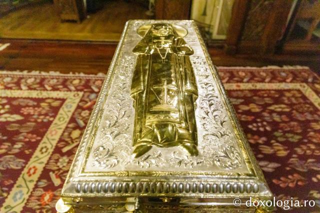 Moaștele Sfântului Cuvios Mucenic Visarion de la Lainici