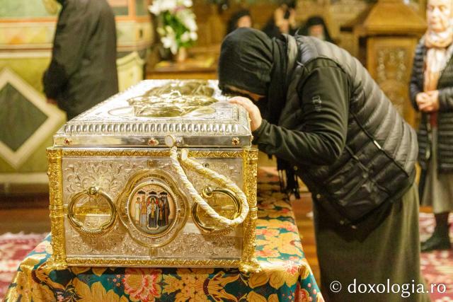 Moaștele Sfântului Cuvios Mucenic Visarion de la Lainici