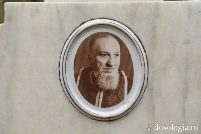 Mormântul Sfântului Constantin Sârbu