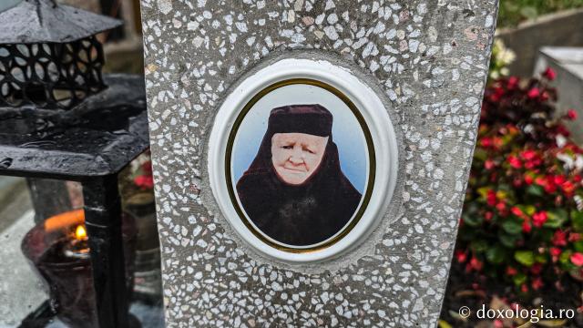 Mormântul Sfintei Filotimia de la Râmeț