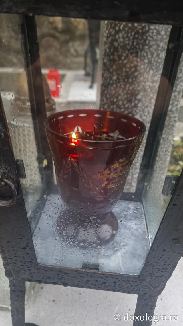 Mormântul Sfintei Filotimia de la Râmeț